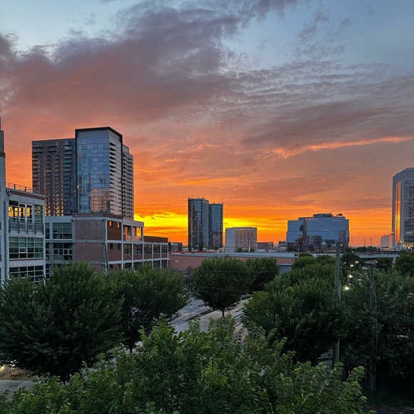 Meet your Posher, texas_cheers! - Picture 1 of 1